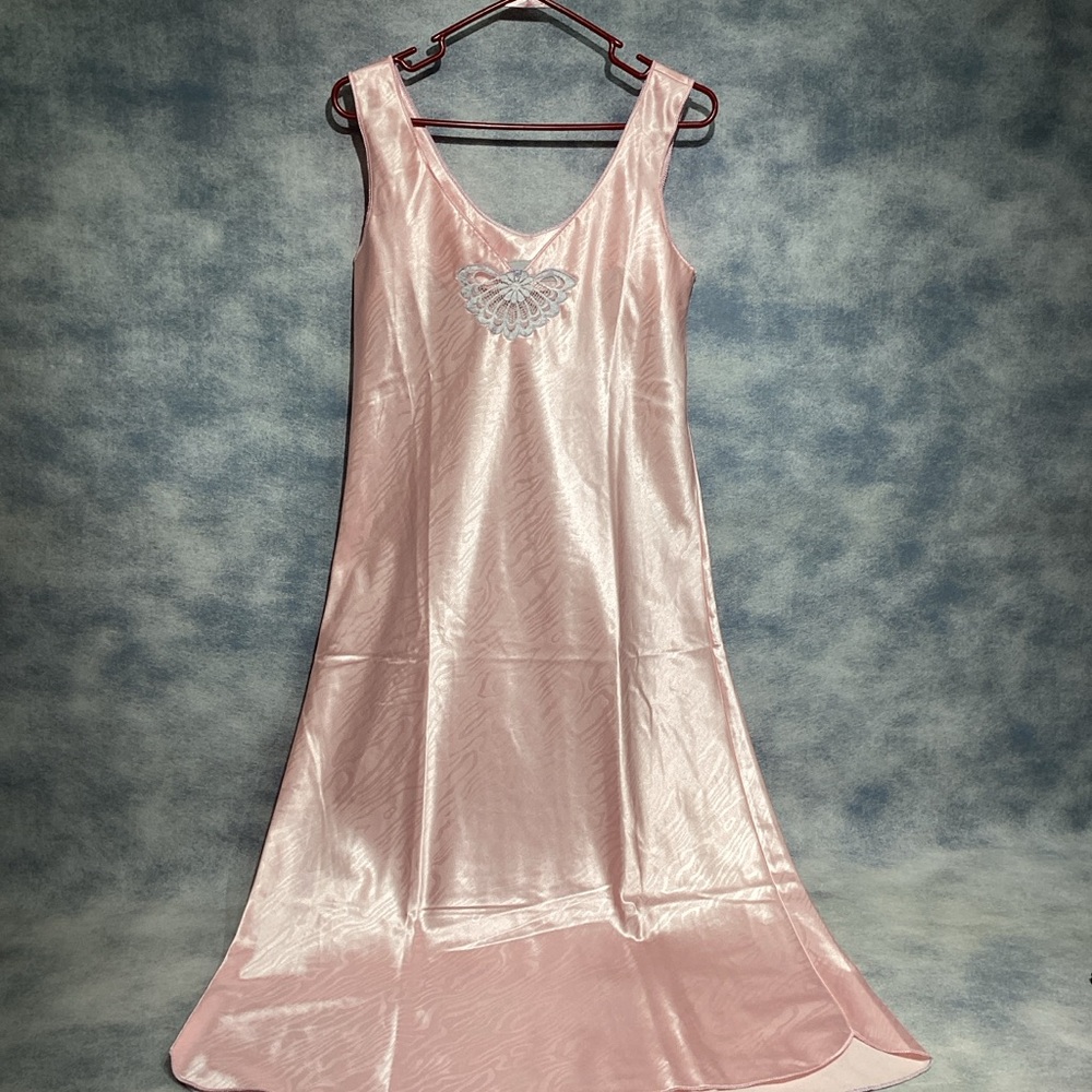 Fernando Sanchez 90s Vintage NEW Night Gown Pink Satin Embroidery Small 38" bust